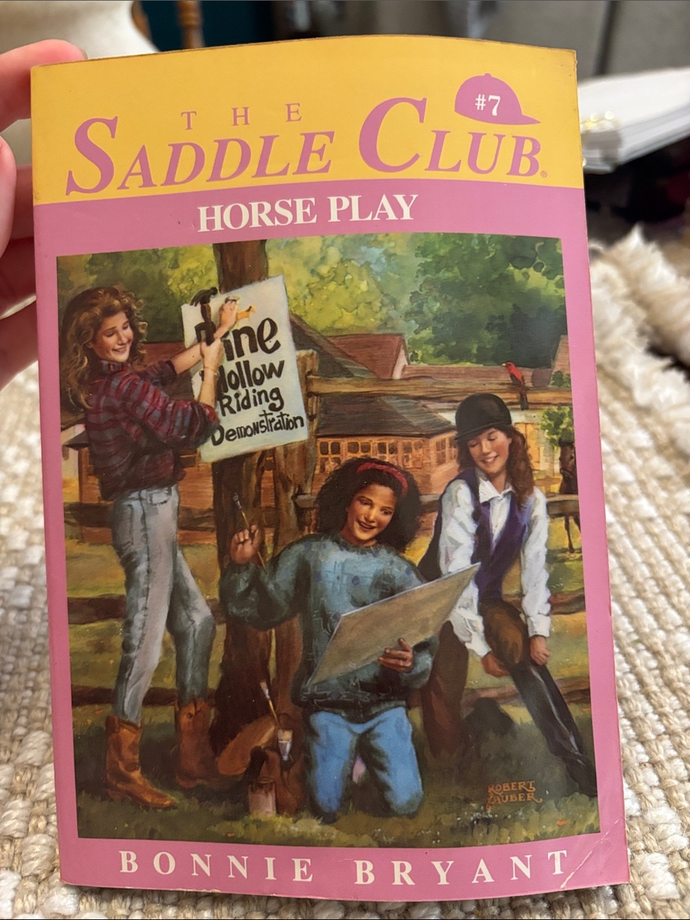The Saddle Club: Horse Play by - Pink Cover
